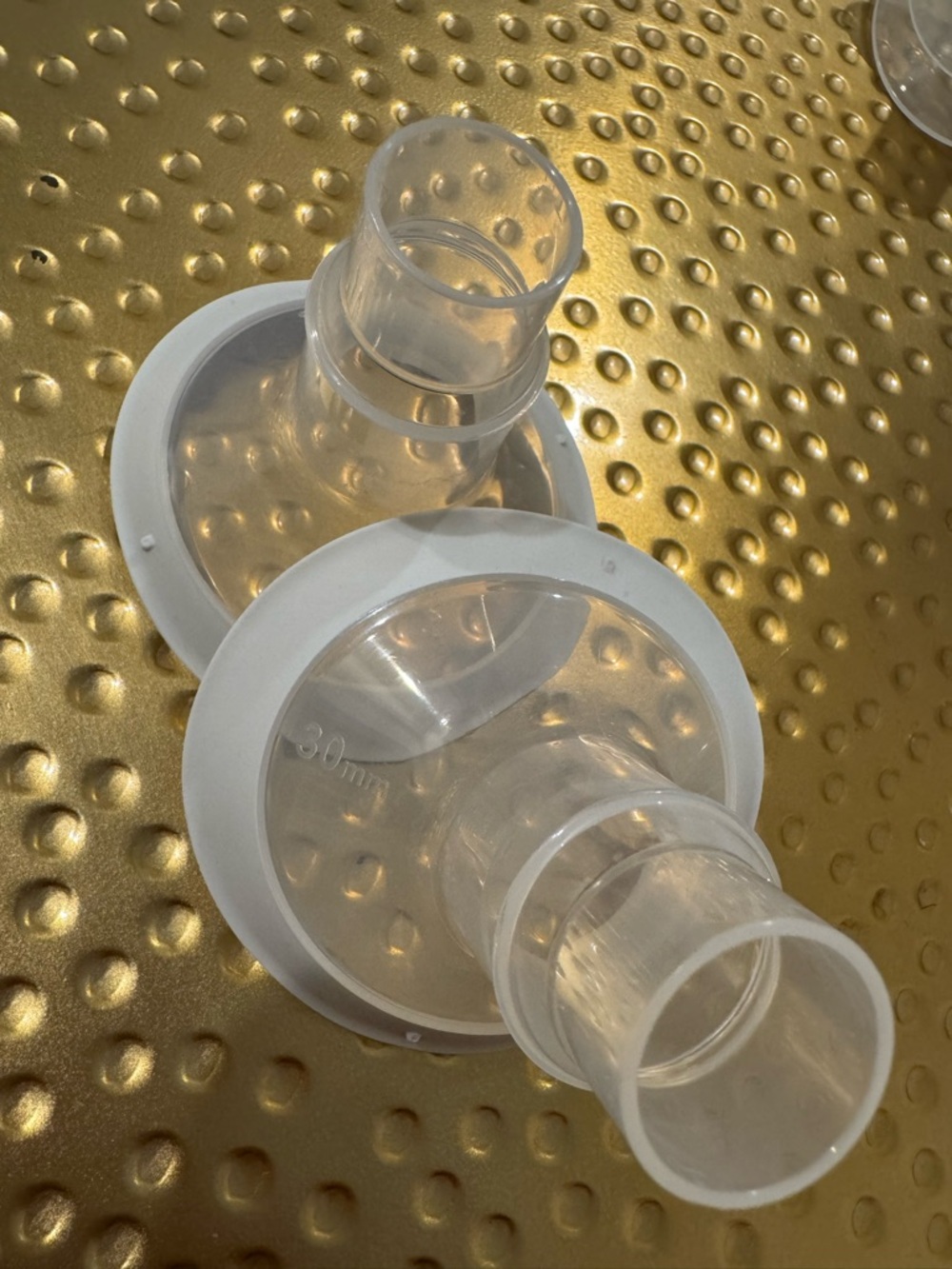 Medela PersonalFit Flex™ Breast Shields, Silicone Breast Flanges 2pk size 30mm